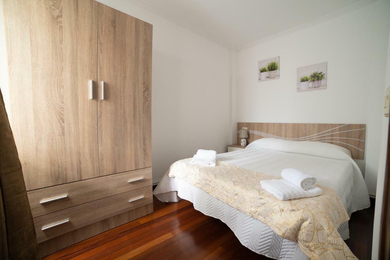 Apartamentos Enteros O Lagar Melide Ngoại thất bức ảnh