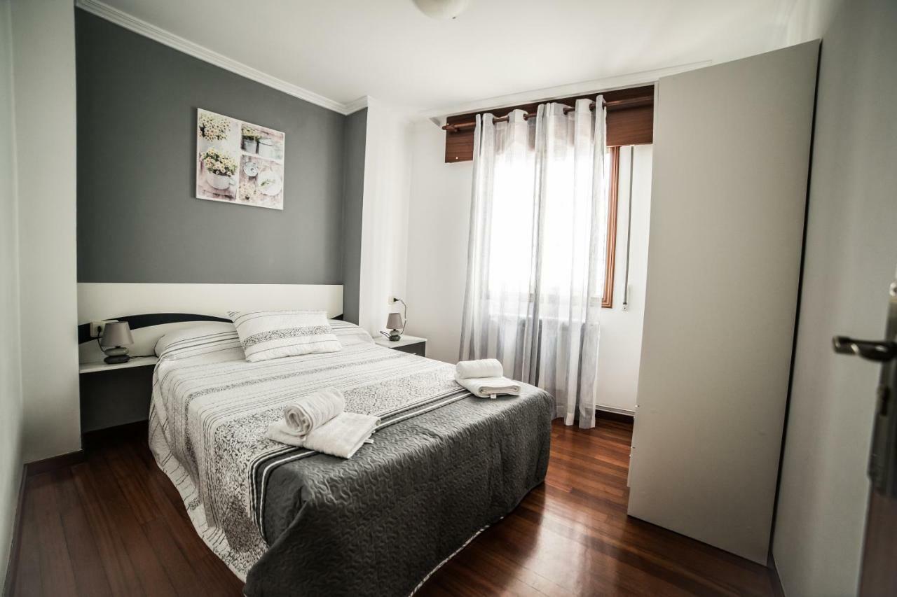 Apartamentos Enteros O Lagar Melide Ngoại thất bức ảnh