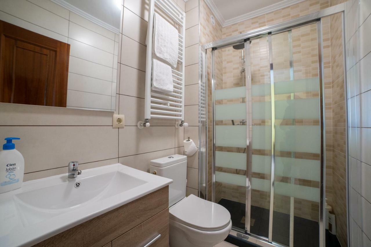 Apartamentos Enteros O Lagar Melide Ngoại thất bức ảnh